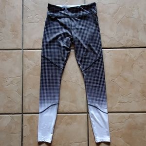 Forever 21 gradient leggings, small